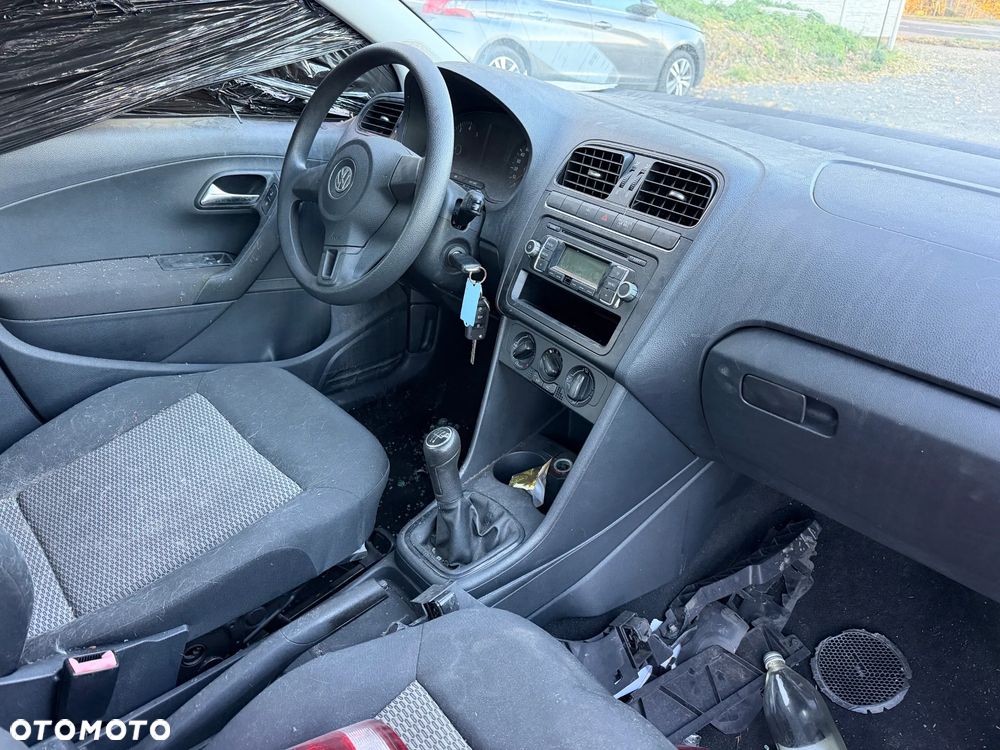 Volkswagen Polo - 6