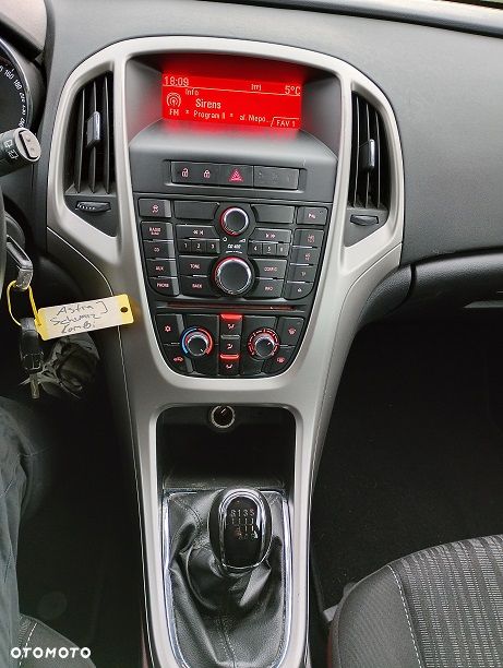Opel Astra - 9