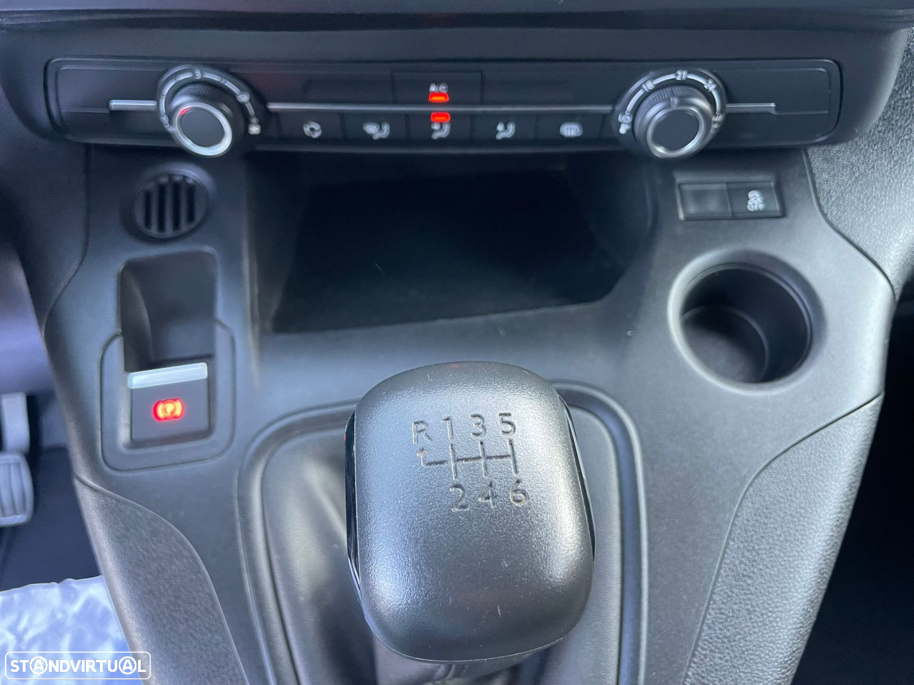 Peugeot Partner 1.5 BlueHDi Premium Standard - 20