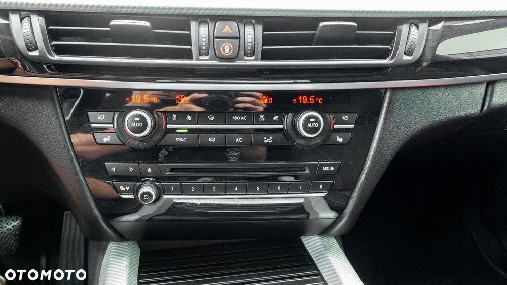 BMW X5 xDrive25d - 28