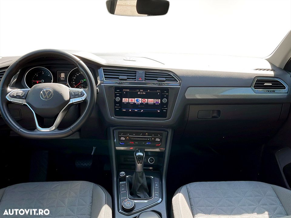 Volkswagen Tiguan 2.0 TDI SCR DSG 4Motion Life - 18