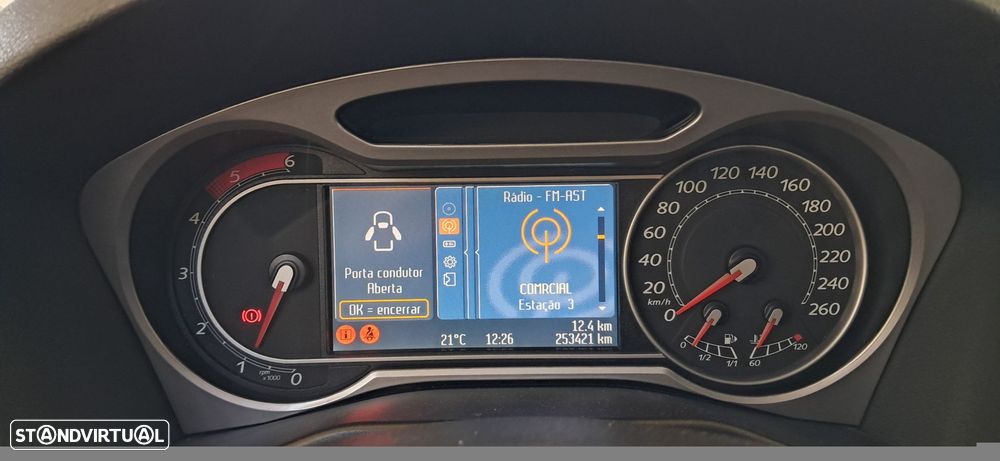 Ford Mondeo 1.8 TDCi 1st Edition - 6