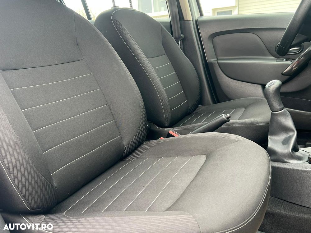 Dacia Logan 0.9 TCe Laureate - 24