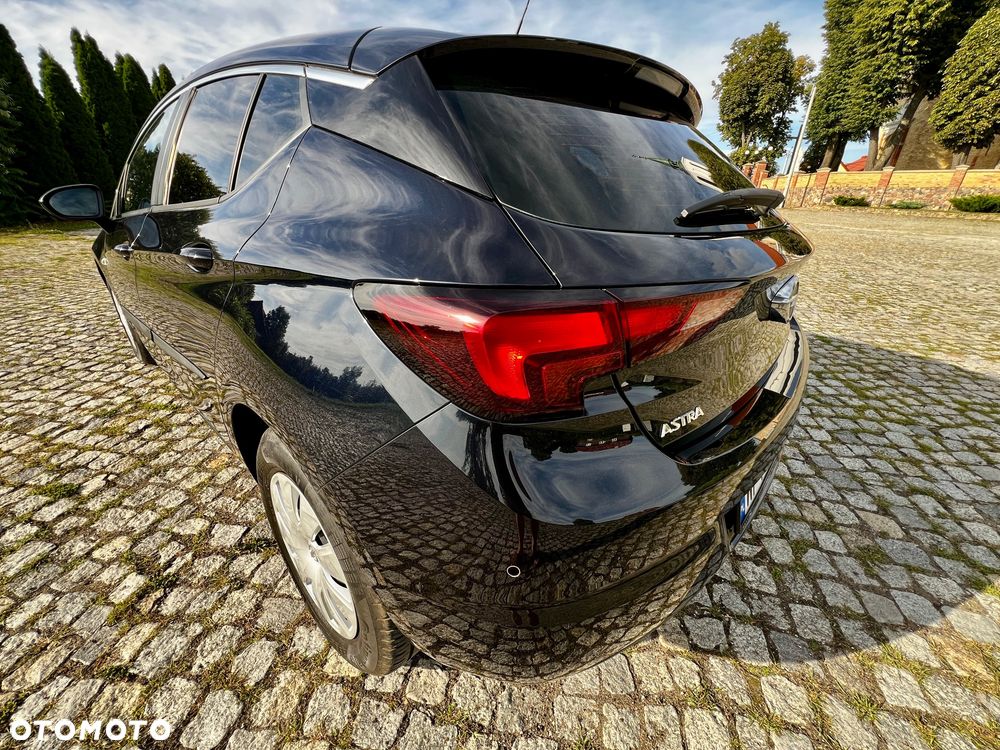 Opel Astra 1.4 Enjoy - 19