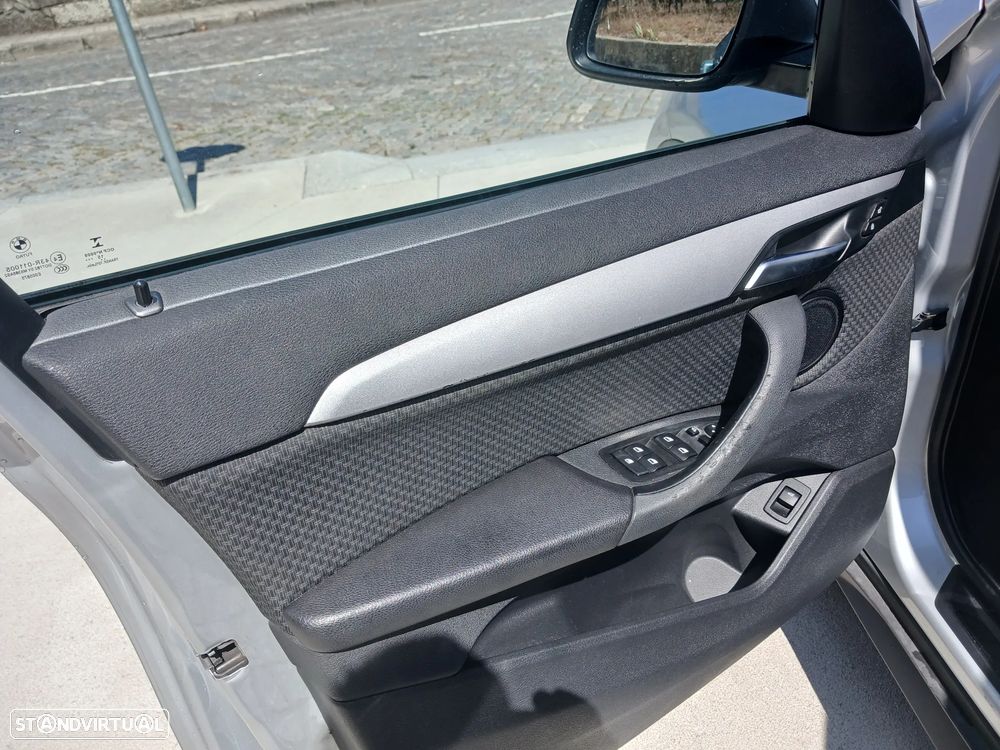 BMW X1 16 d sDrive Line Sport - 23