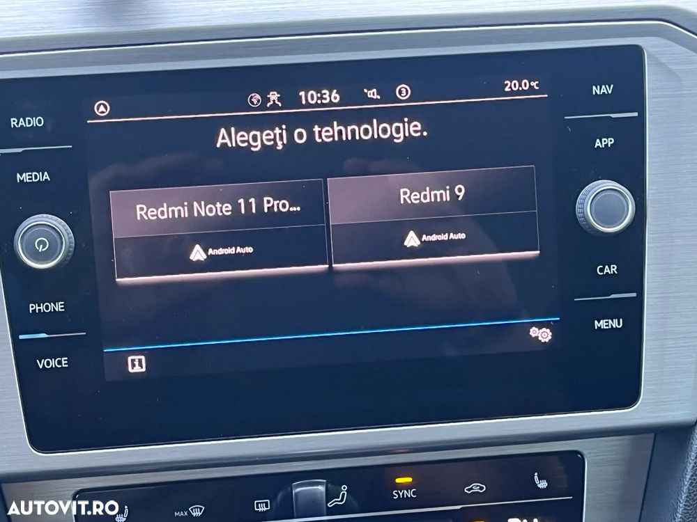 Volkswagen Passat Variant 2.0 TDI DSG Advance - 13