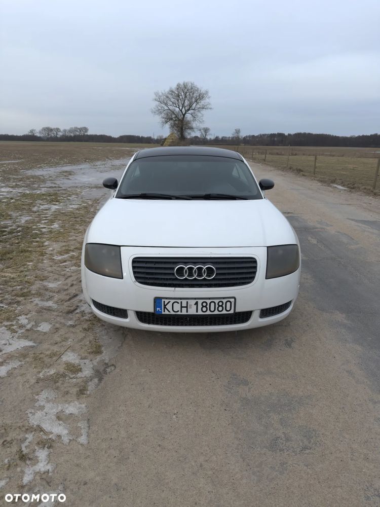 Audi TT Coupé 1.8T - 12