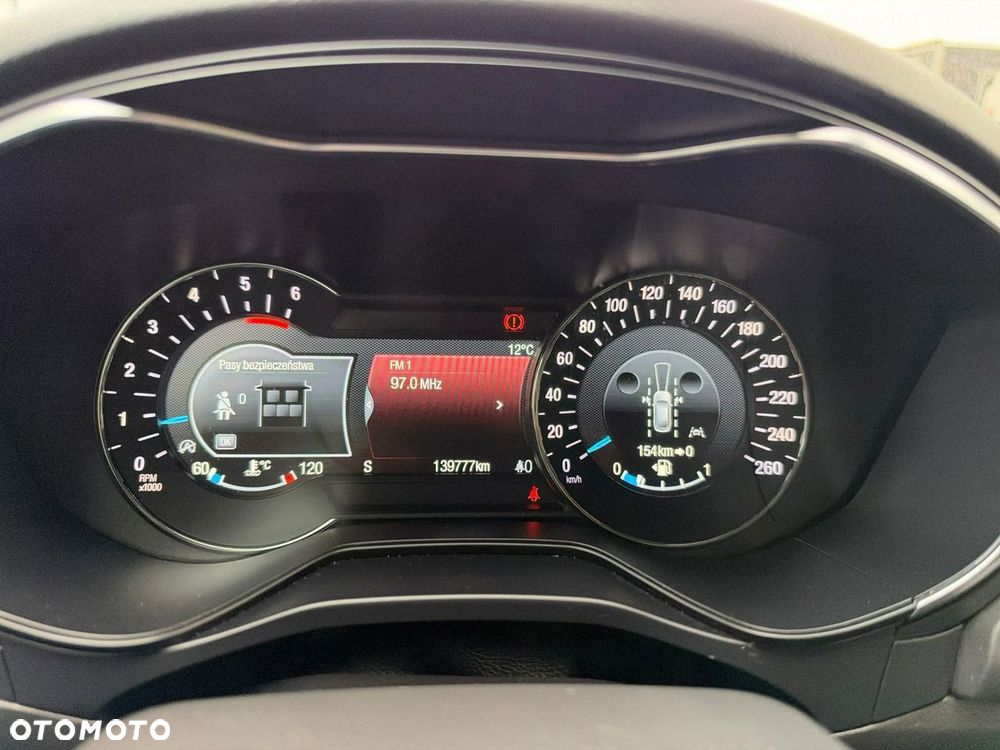 Ford Mondeo 2.0 EcoBlue Titanium - 26