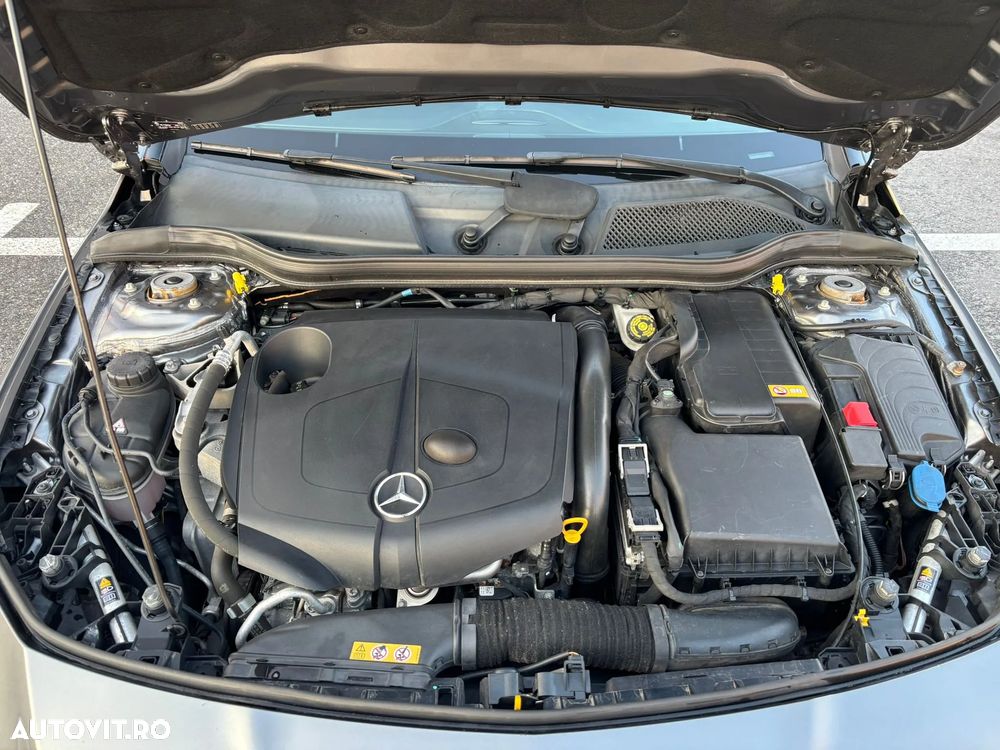 Mercedes-Benz CLA 220 CDI 7G-DCT - 17