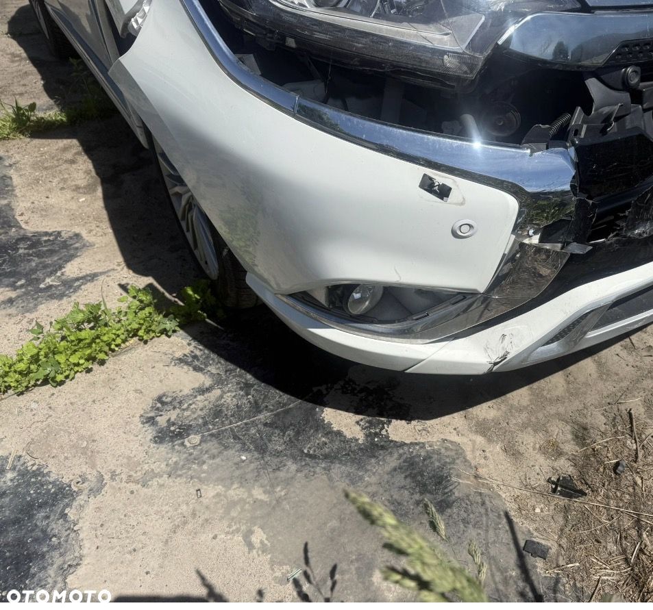 Mitsubishi Outlander Instyle - 5