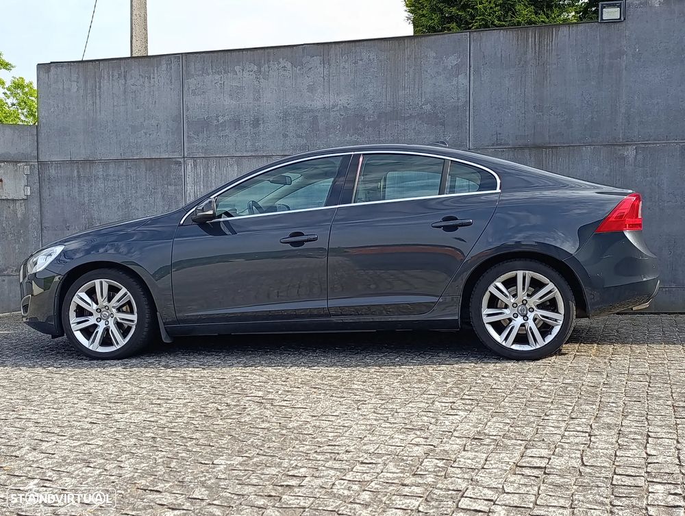 Volvo S60 T5 Powershift Summum - 4