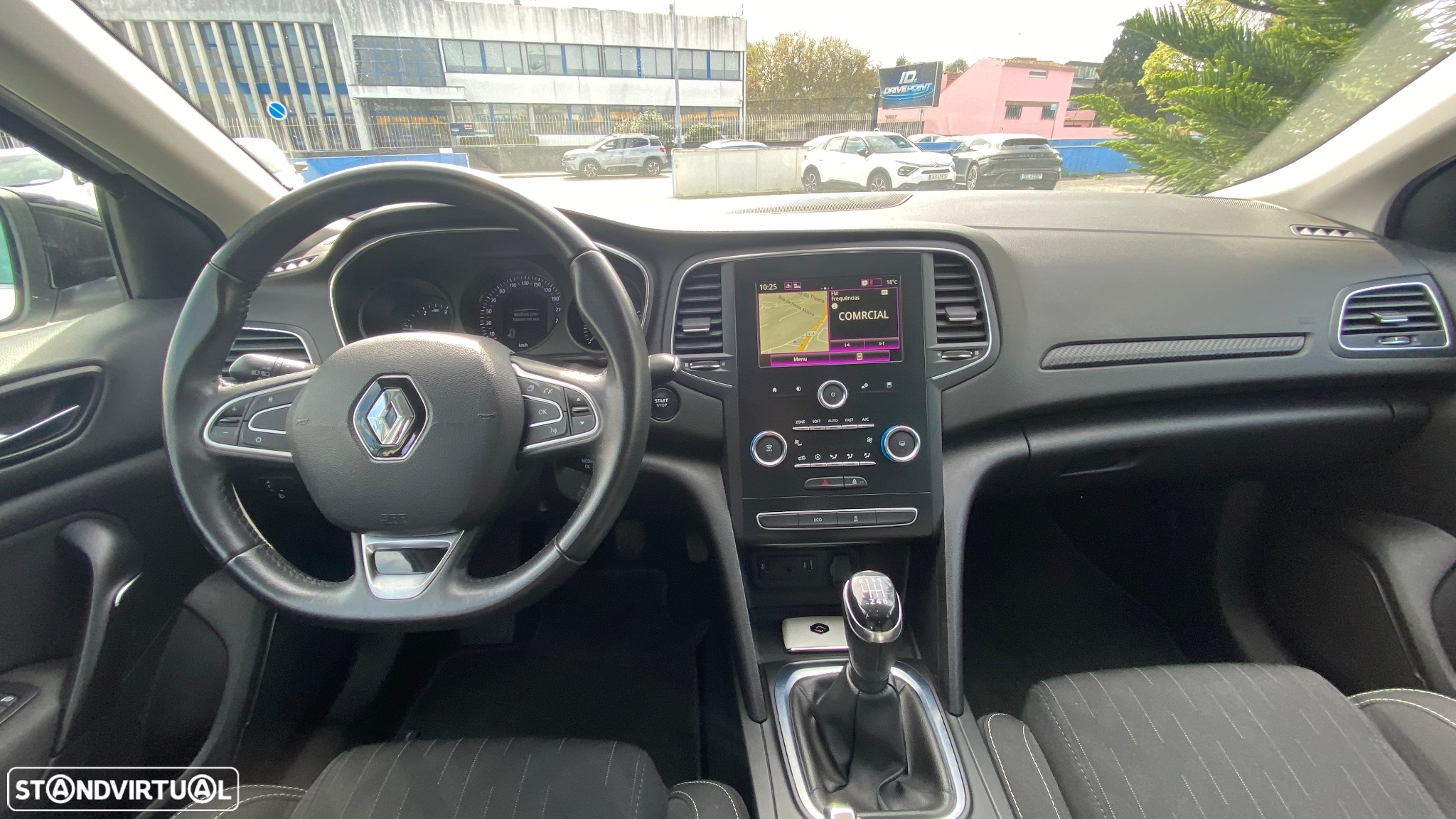 Renault Mégane 1.5 Blue dCi Limited - 25