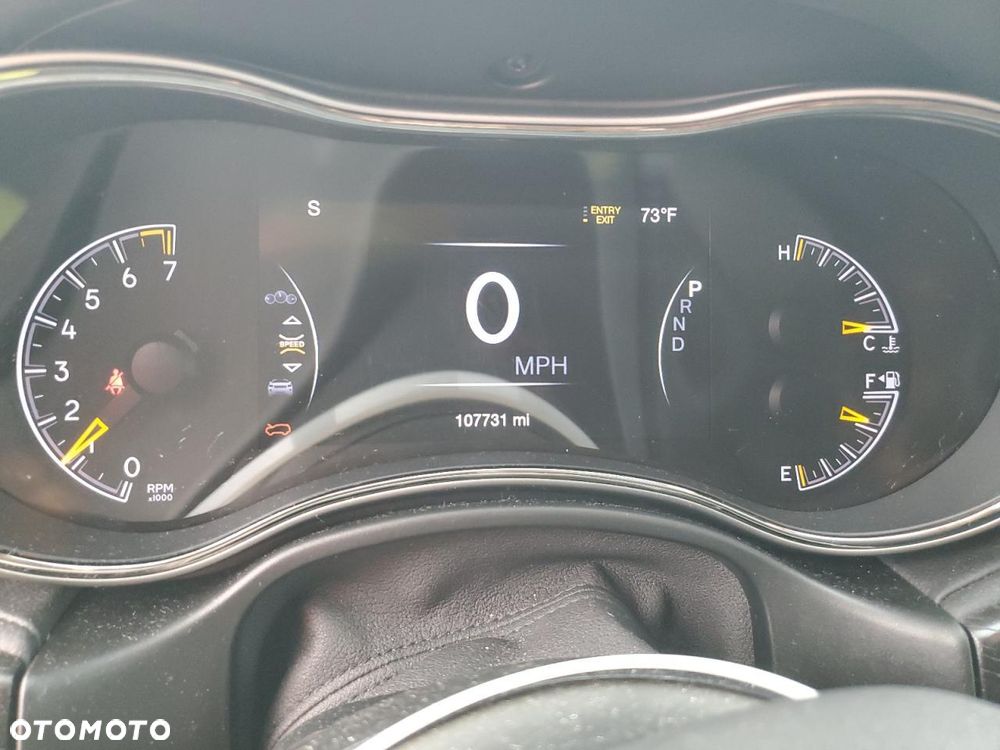 Jeep Grand Cherokee - 10