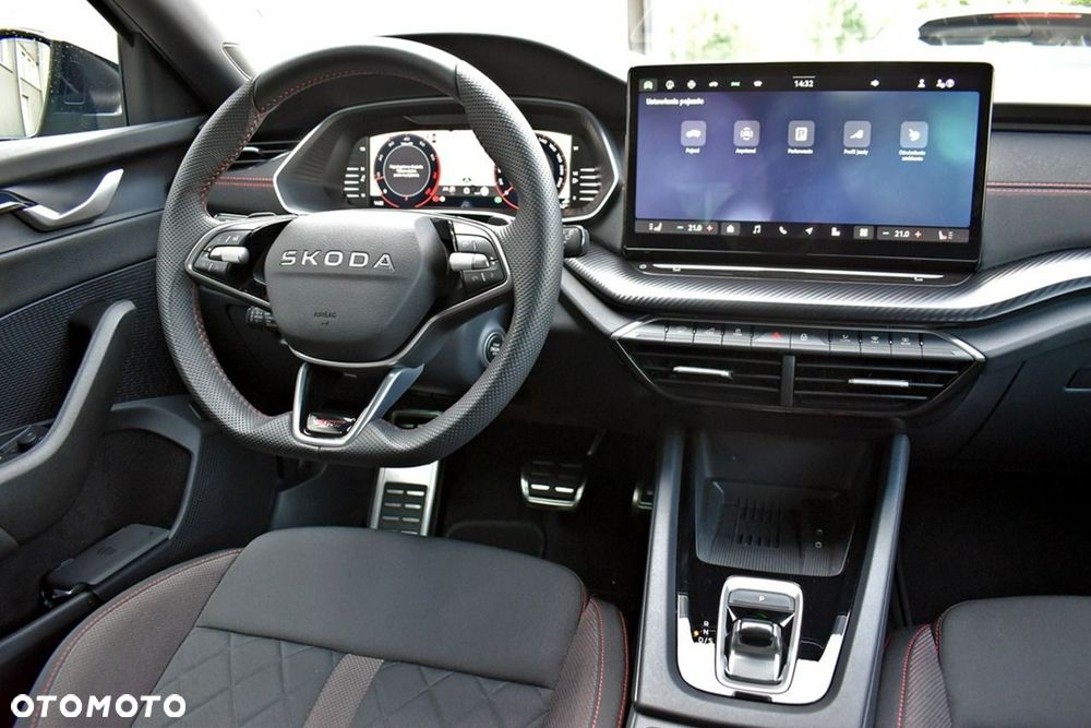 Skoda Octavia 2.0 TSI RS DSG - 24