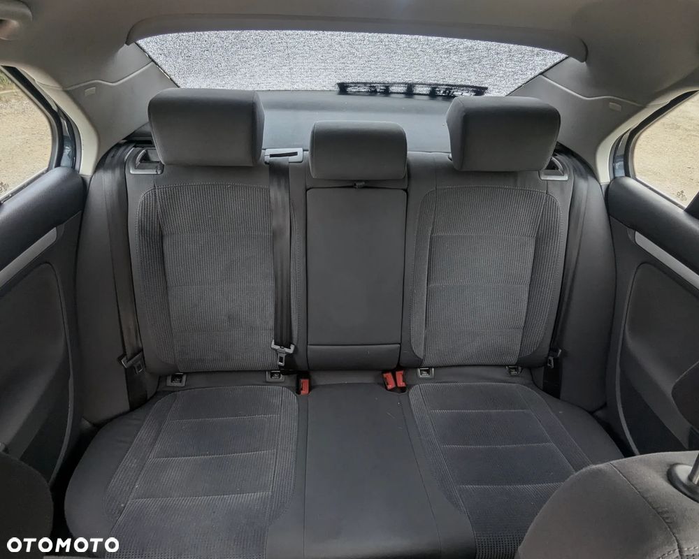 VW Jetta 2007 1.9 77kw na części - 11