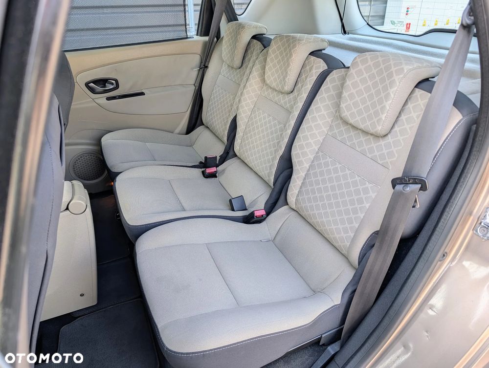 Renault Scenic dCi 110 EDC Dynamique - 15