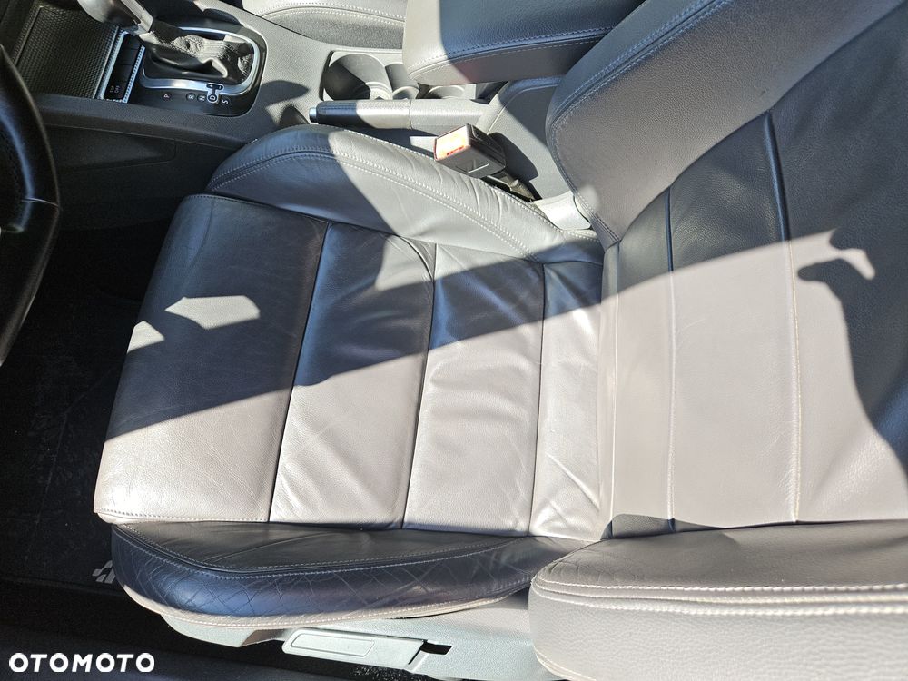 Volkswagen Golf R32 DSG - 13