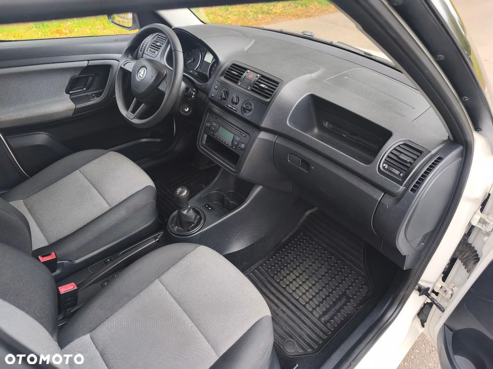 Skoda Roomster - 18