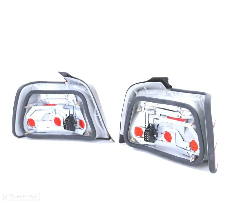 FAROLINS TRASEIROS PARA BMW SERIE 3 E36 4P 90-98 - 2