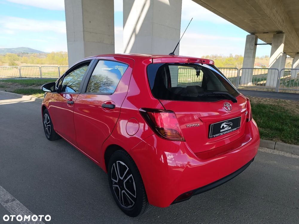 Toyota Yaris 1.0 VVT-i Cool - 15