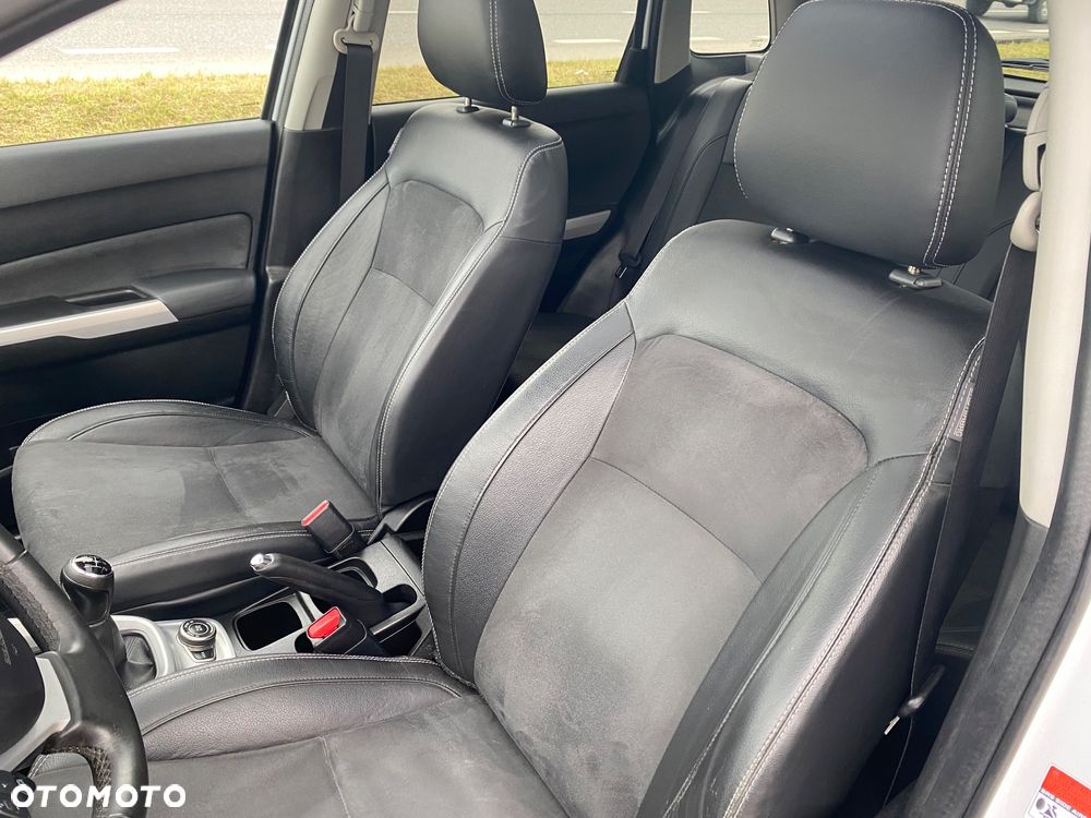 Suzuki Vitara 1.6 (4x4) Allgrip Comfort+ - 37