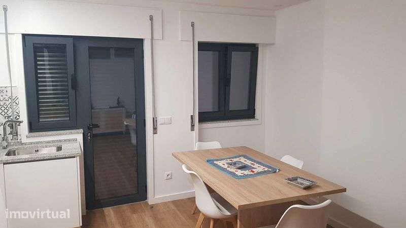 Aluga-se apartamento - Grande imagem: 2/9