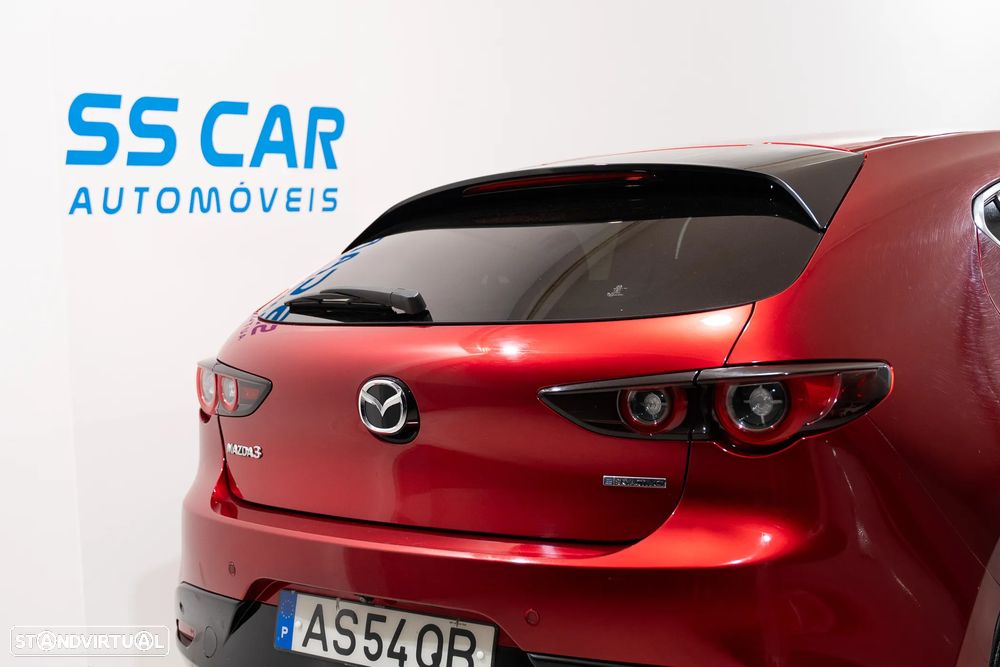 Mazda 3 Hatchback - 8