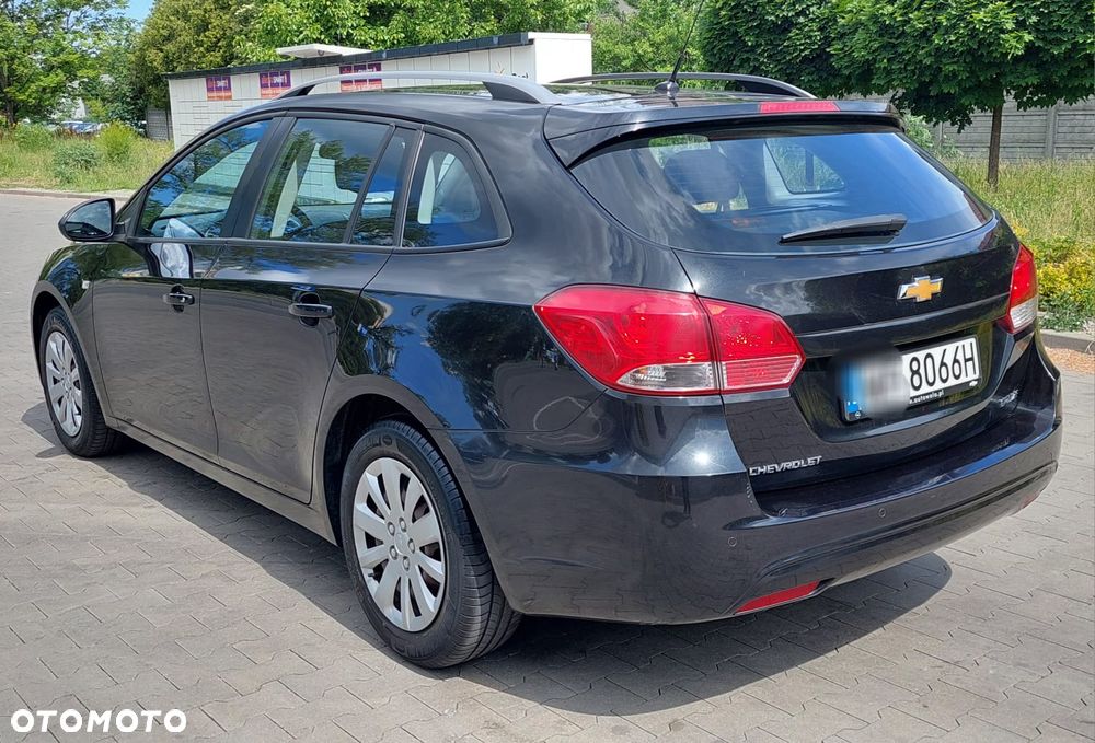 Chevrolet Cruze 1.8 LT - 8