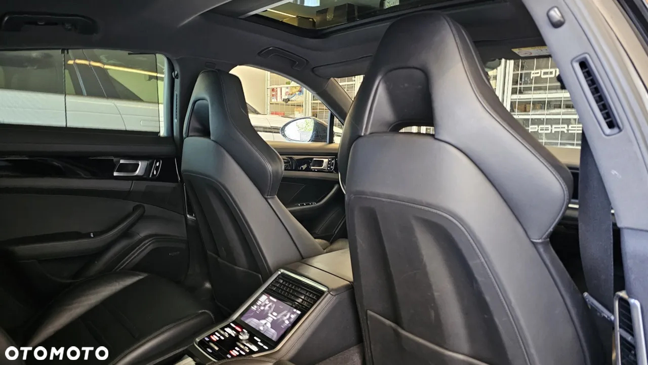 Porsche Panamera 4S Diesel - 29