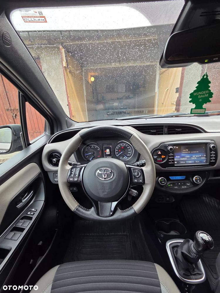 Toyota Yaris 1.5 Selection - 16