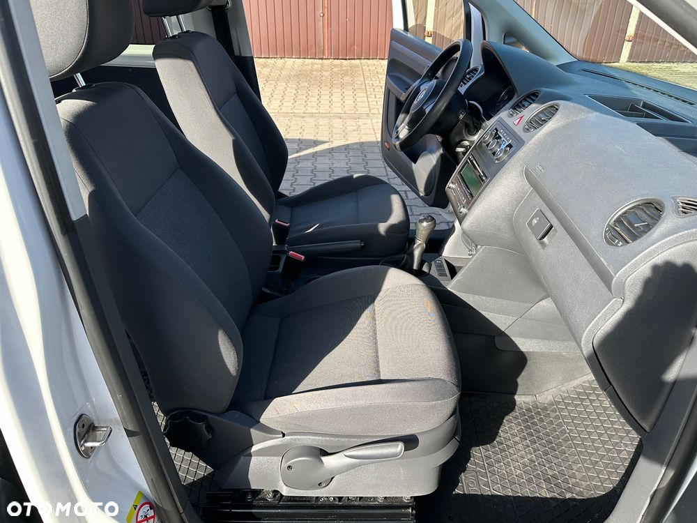 Volkswagen Caddy - 18