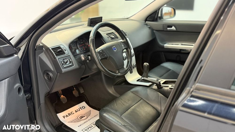 Volvo V50 - 16