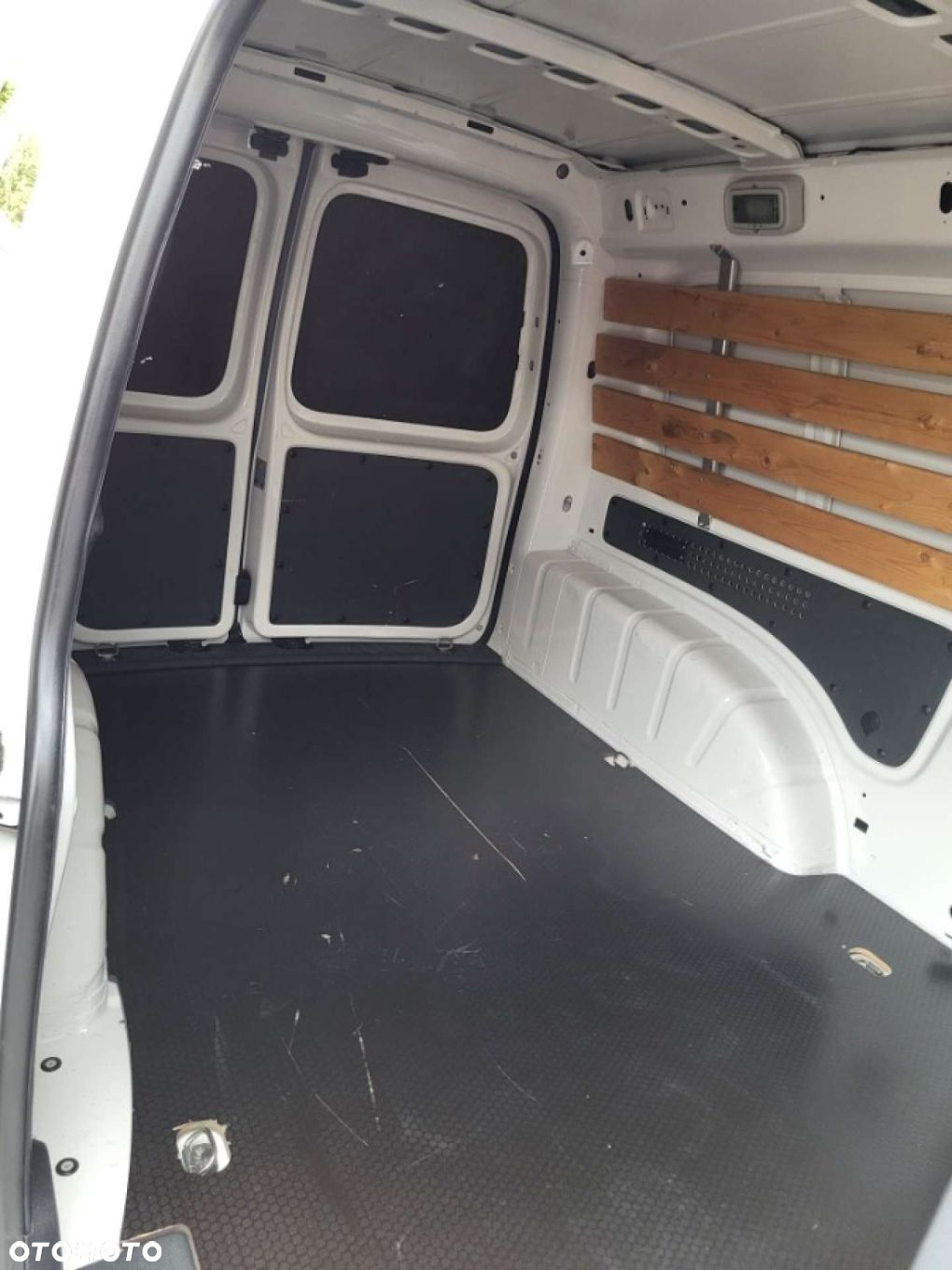Volkswagen Cady Maxi 2.0 Stan Idealny Bezwypadkowy -Salon Polska - 31