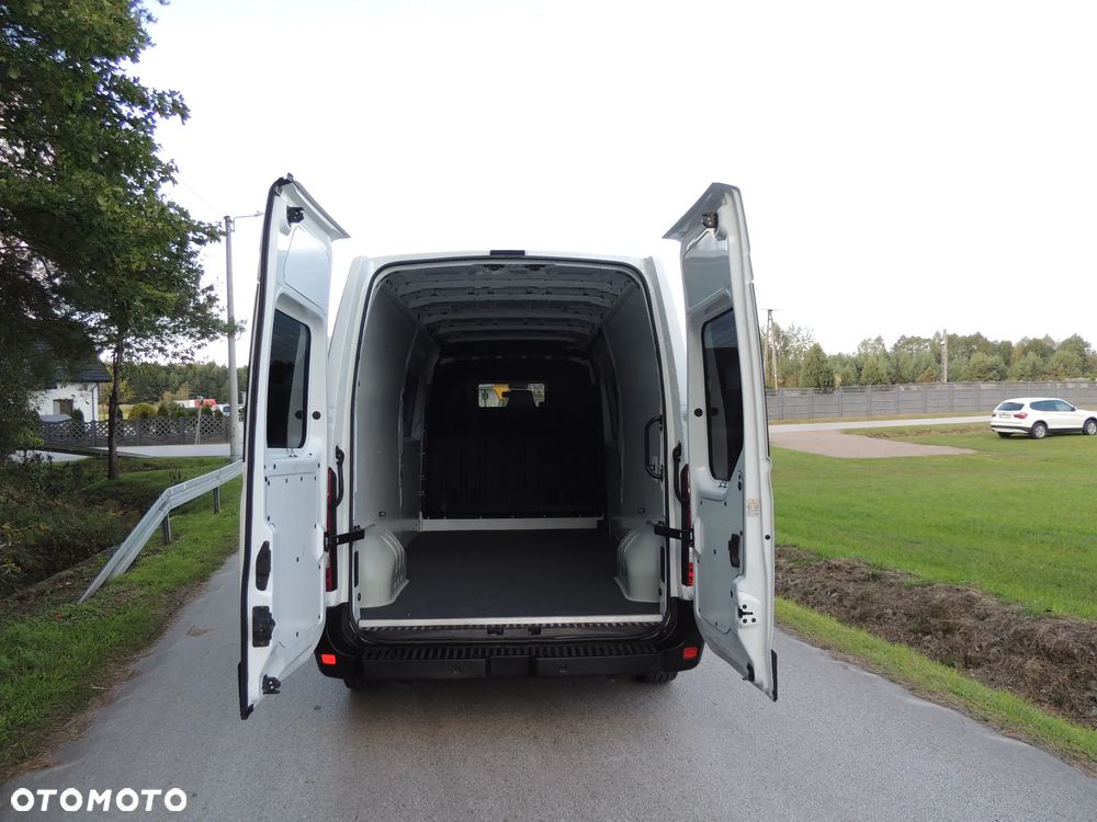 Renault Master/Movano/ Idealny stan. oryginalny przebieg - 21