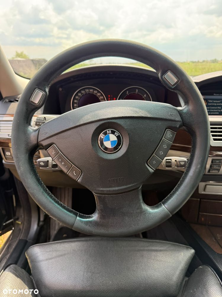 BMW Seria 7 - 20