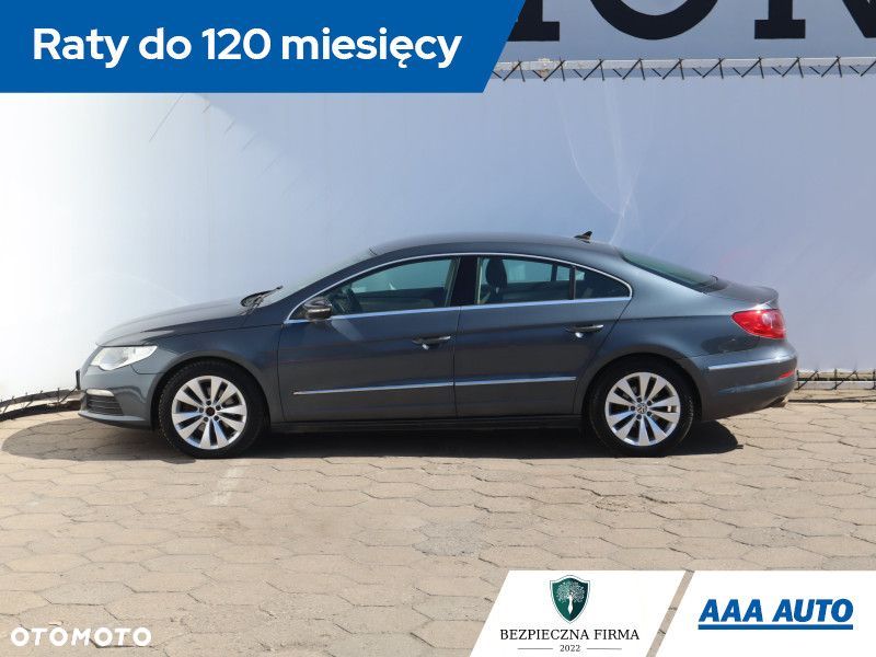 Volkswagen Passat CC - 4