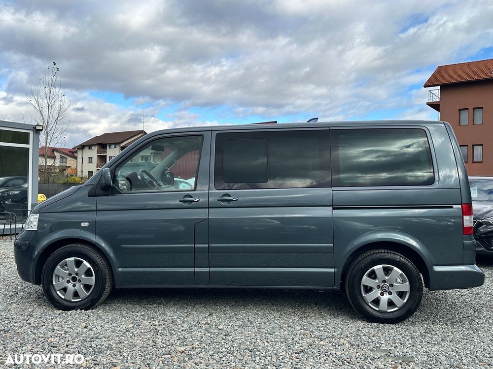 Volkswagen Multivan - 22