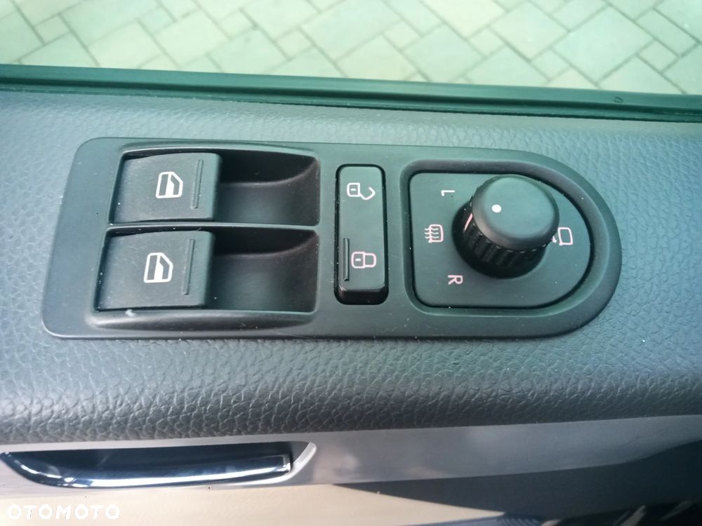 Volkswagen Multivan 2.0 BiTDI L1 Highline 4Motion DSG - 12