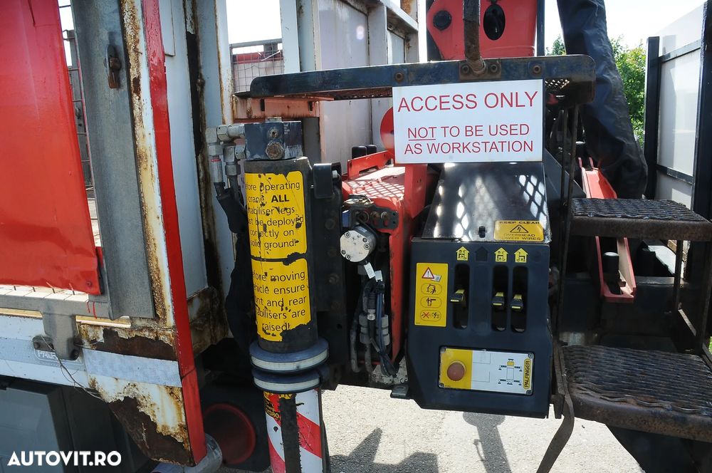 Iveco Stralis cu Macara Palfinger PK 13001-K - 13