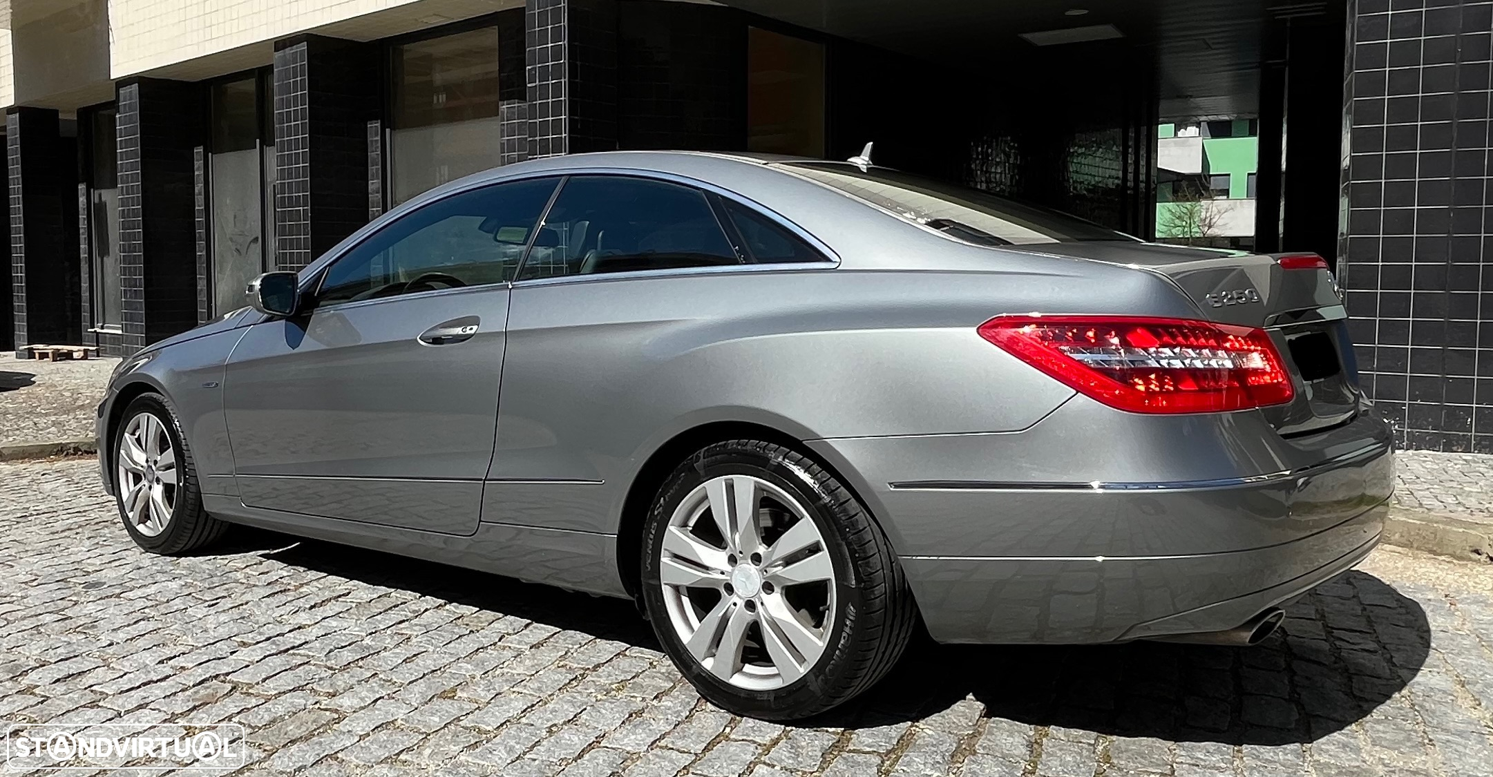 Mercedes-Benz E 250 CDi Elegance BlueEfficiency Auto - 10