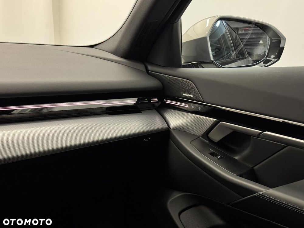 BMW Seria 5 - 27
