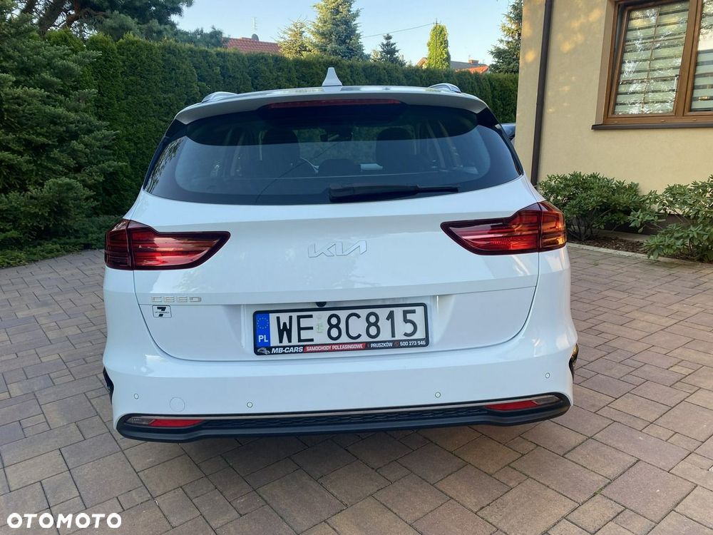 Kia Ceed 1.5 T-GDI M - 12