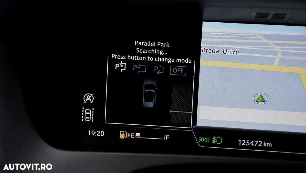 Jaguar F-Pace P250 AWD SE - 8