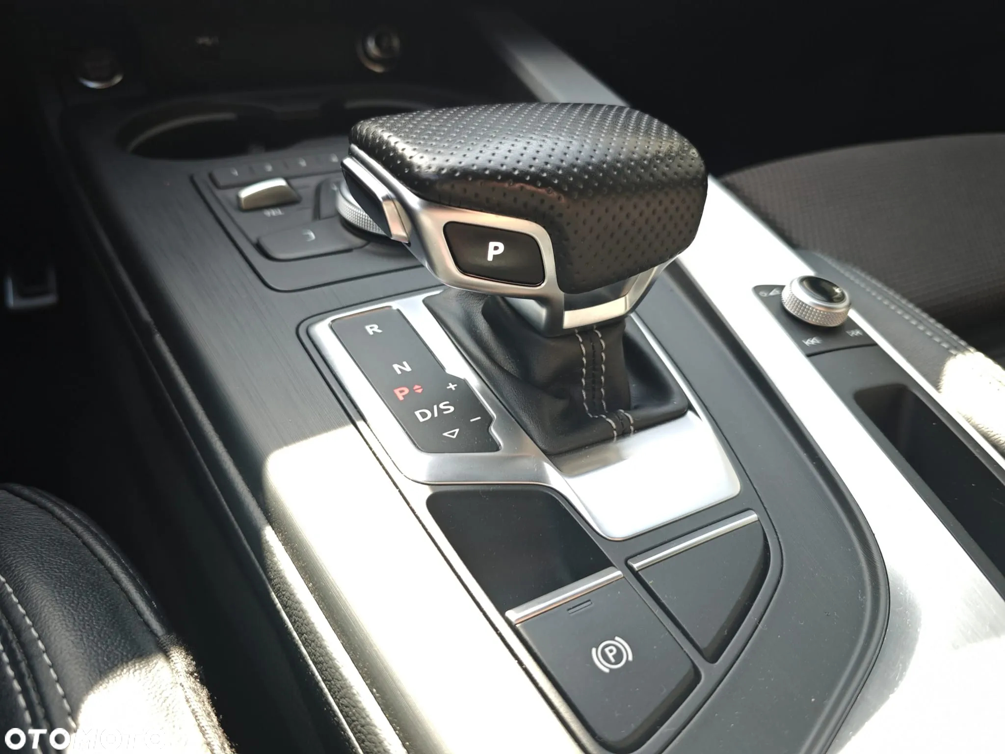 Audi A4 ver-2-0-tdi-sport-s-tronic - 25