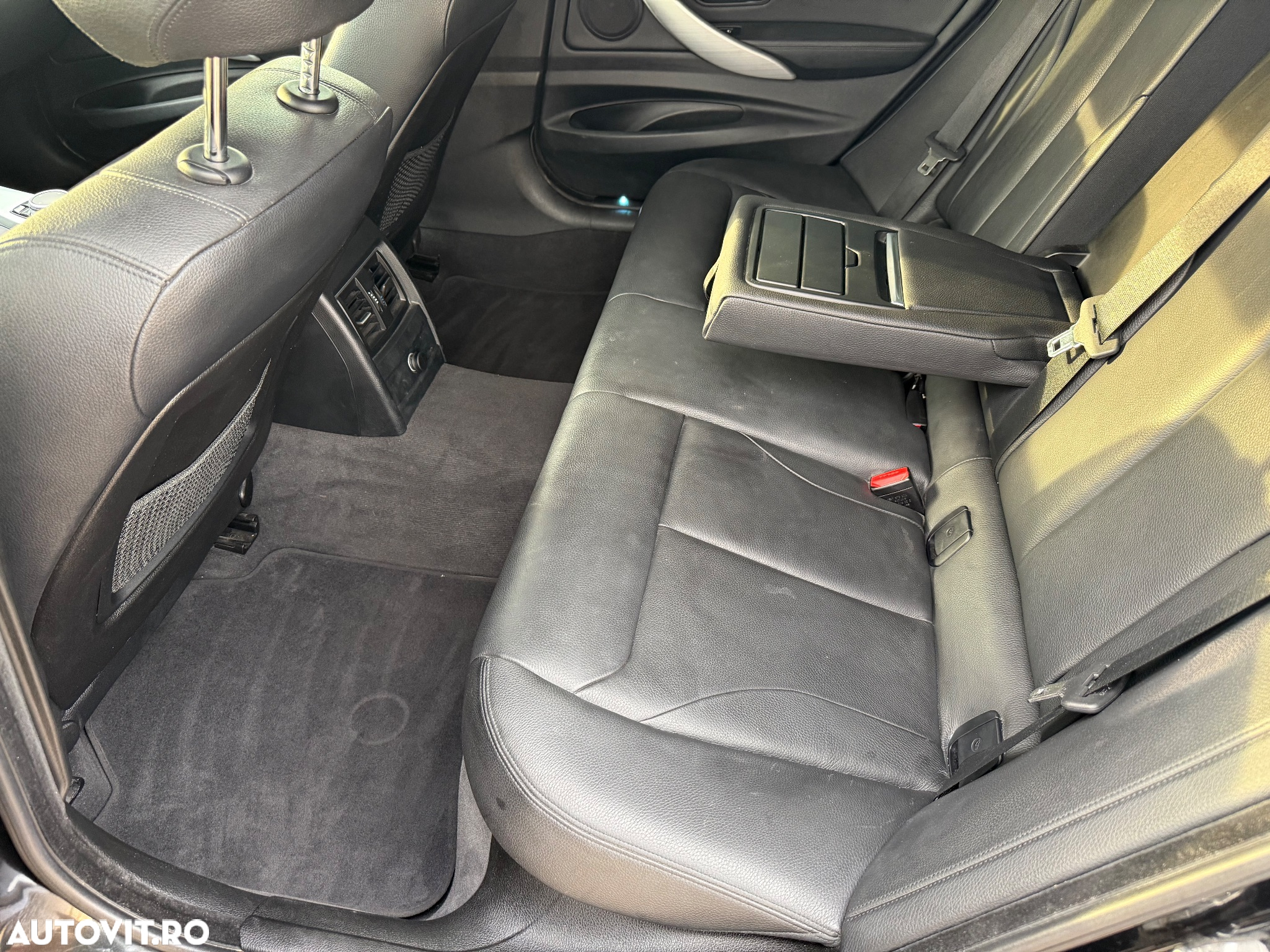 BMW Seria 3 320d GT Aut. Luxury Line - 19