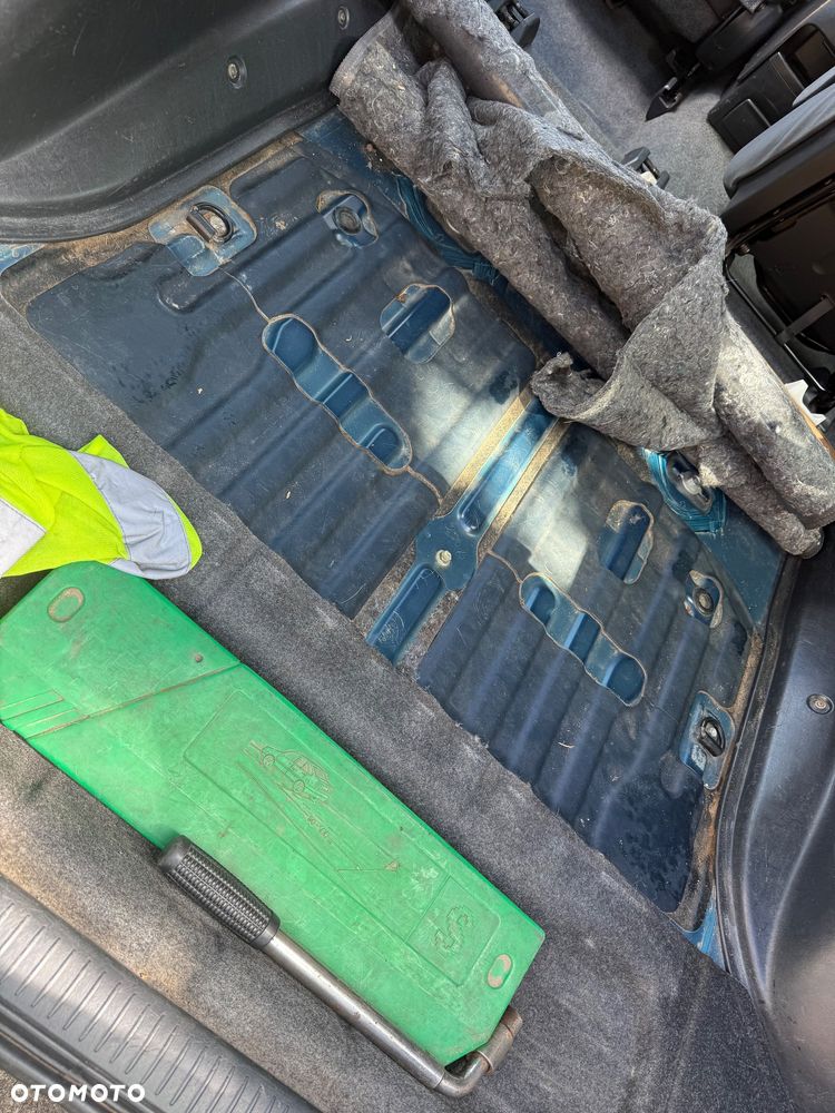 Toyota RAV4 4x4 - 17