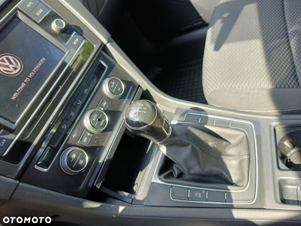 Volkswagen Golf 1.0 TSI OPF - 18