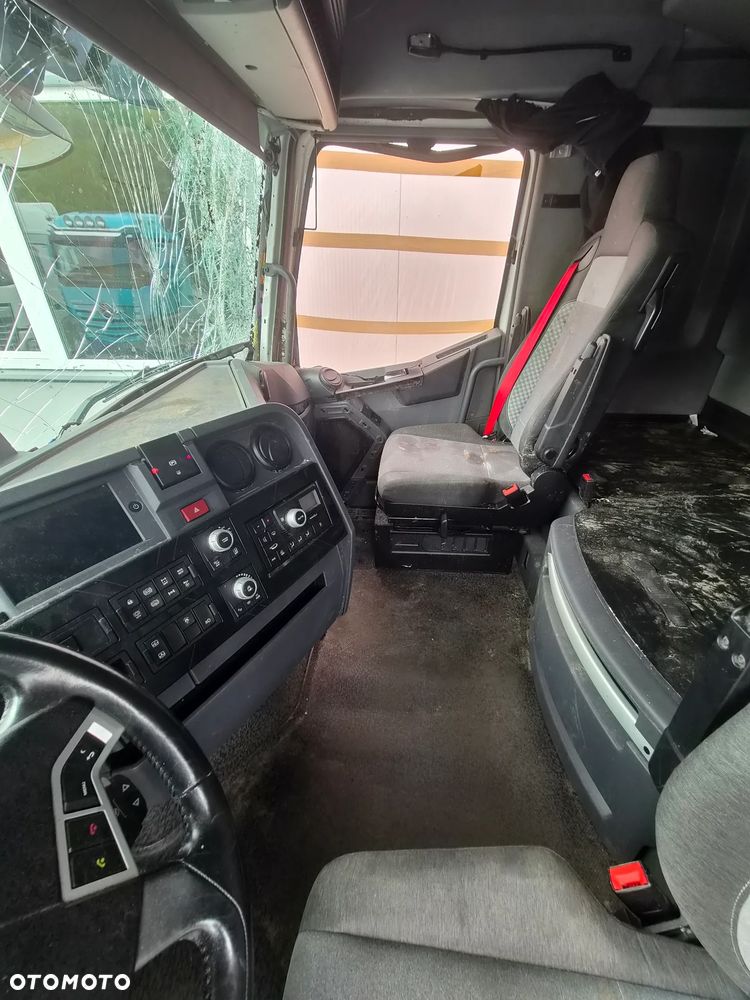 Renault GAMA T520 - 13