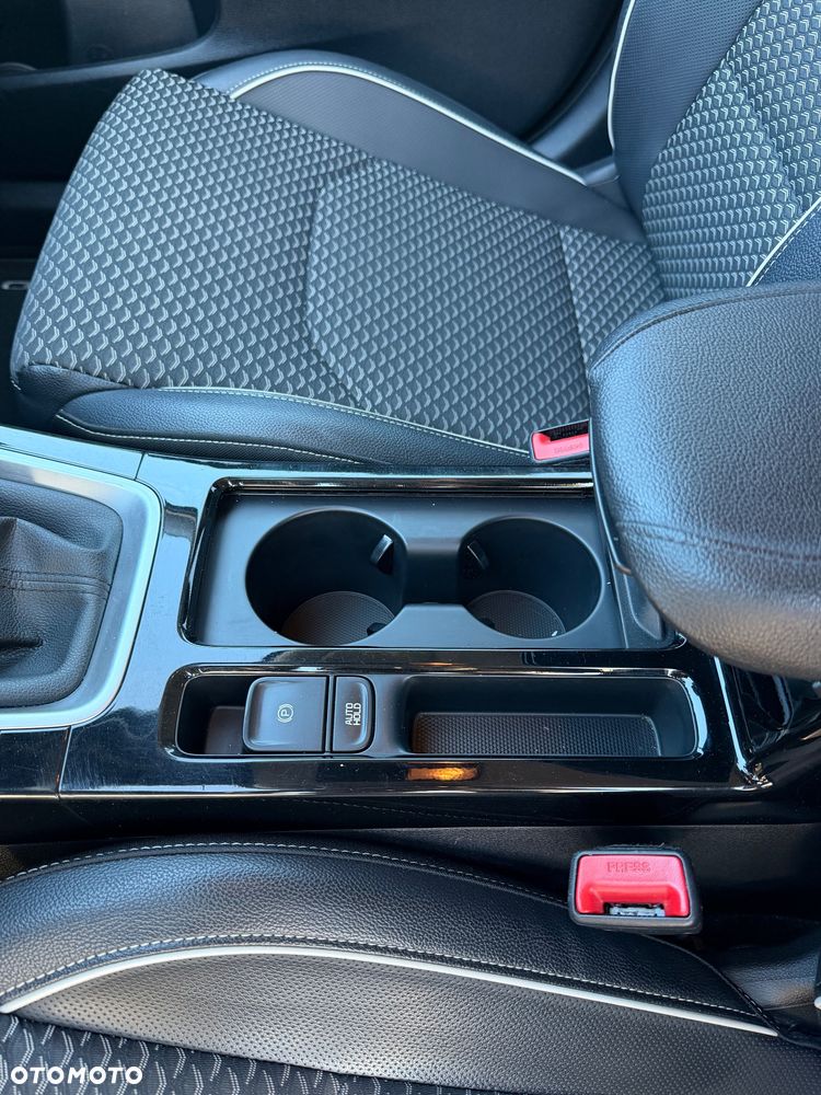 Kia Ceed 1.5 T-GDI Business Line - 11