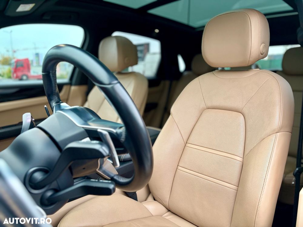 Porsche Cayenne S Tiptronic S Platinum Edition - 18